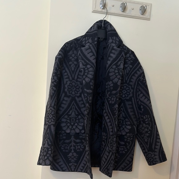 Brand new Burberry jacket . Us 14. Never worn. - Picture 1 of 4